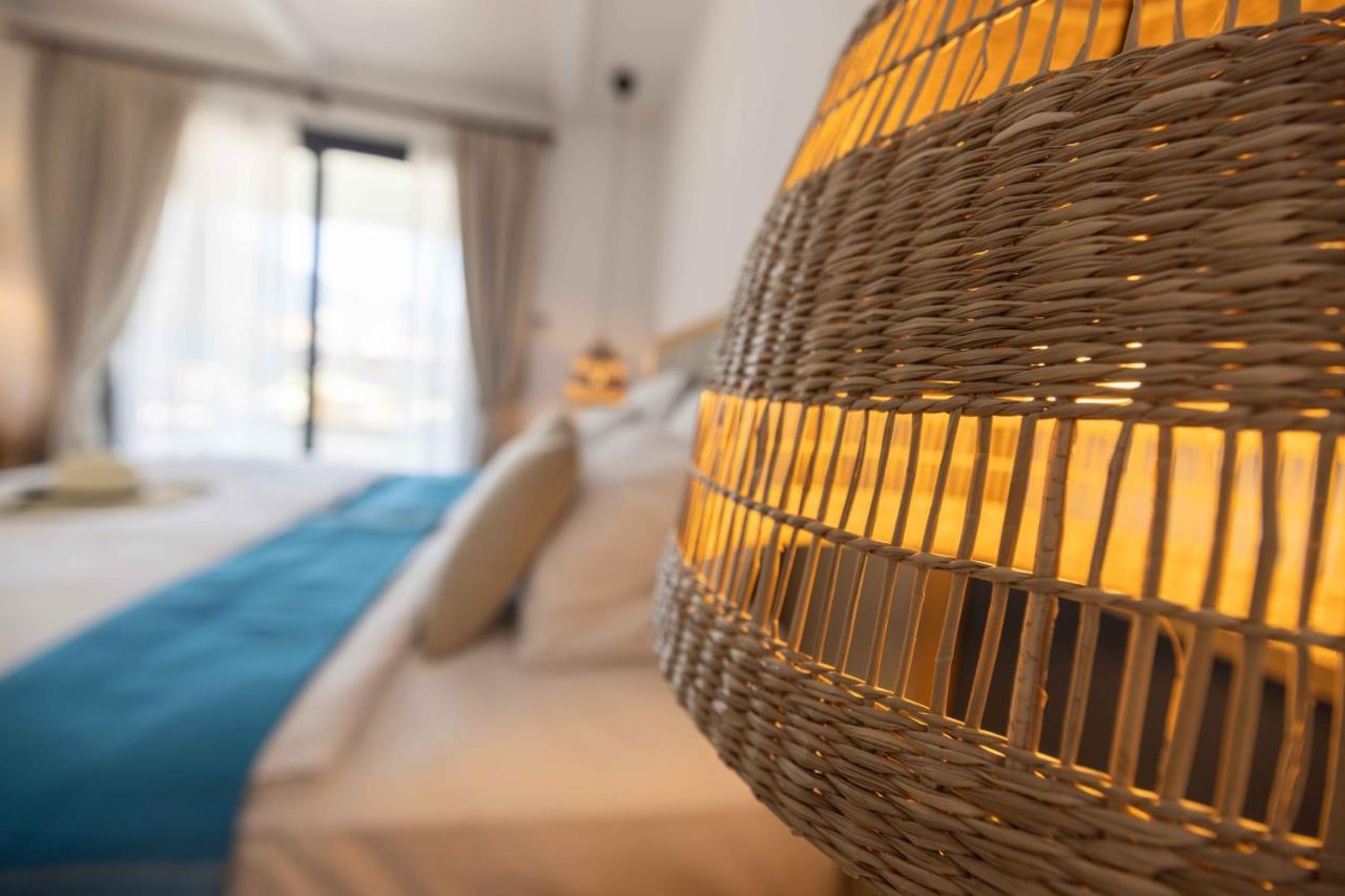 Palmonte Suites Hotel & Spa Karavas  Dış mekan fotoğraf