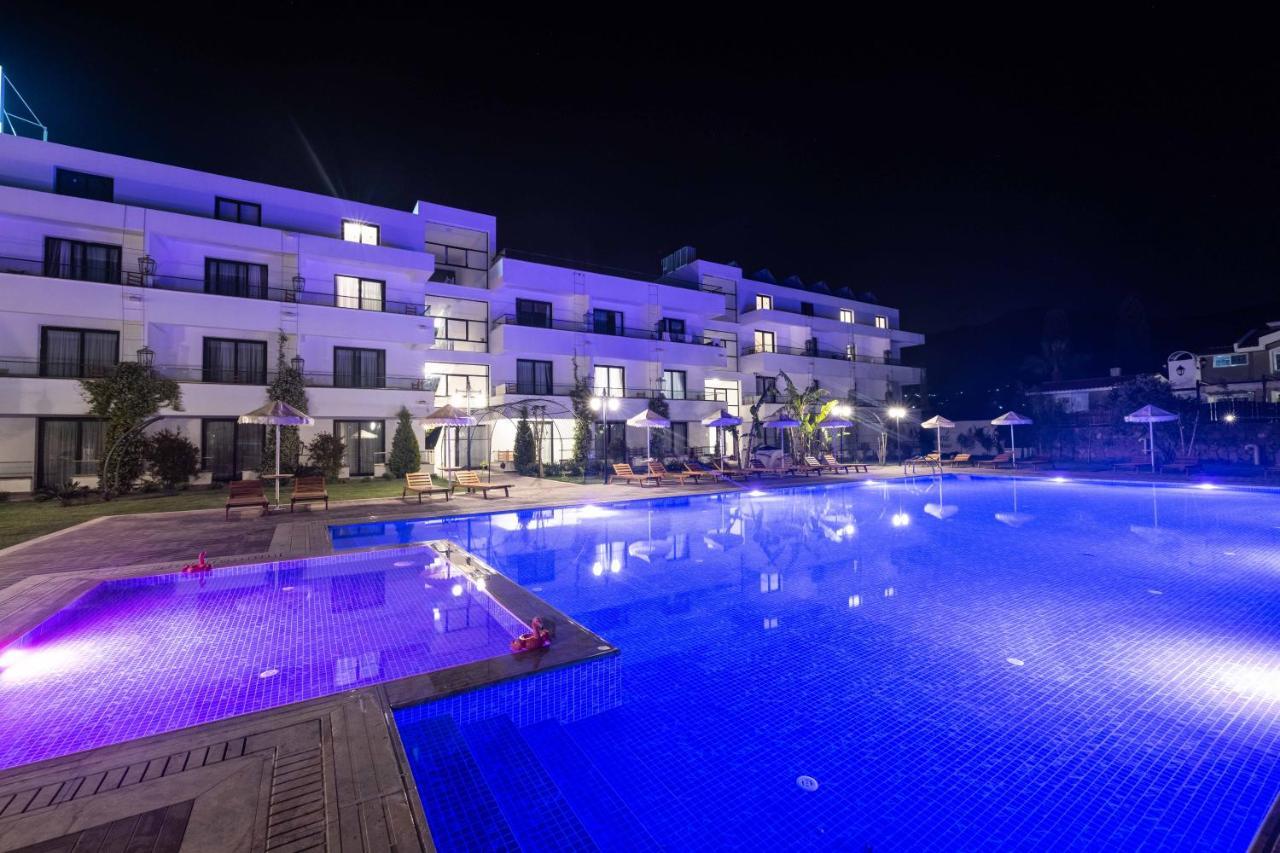 Palmonte Suites Hotel & Spa Karavas  Dış mekan fotoğraf
