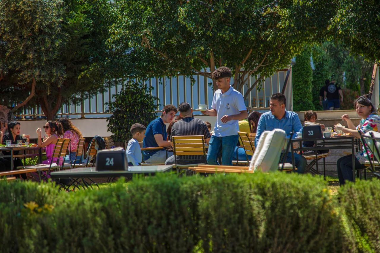 Palmonte Suites Hotel & Spa Karavas  Dış mekan fotoğraf
